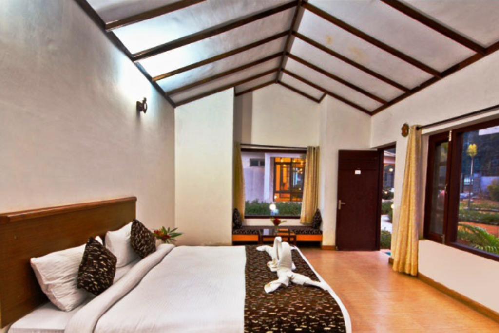 Corbett Rattan Hotel Garjia Esterno foto
